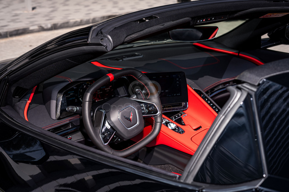 Picture Chevrolet Corvette C8 Stingray Convertible 